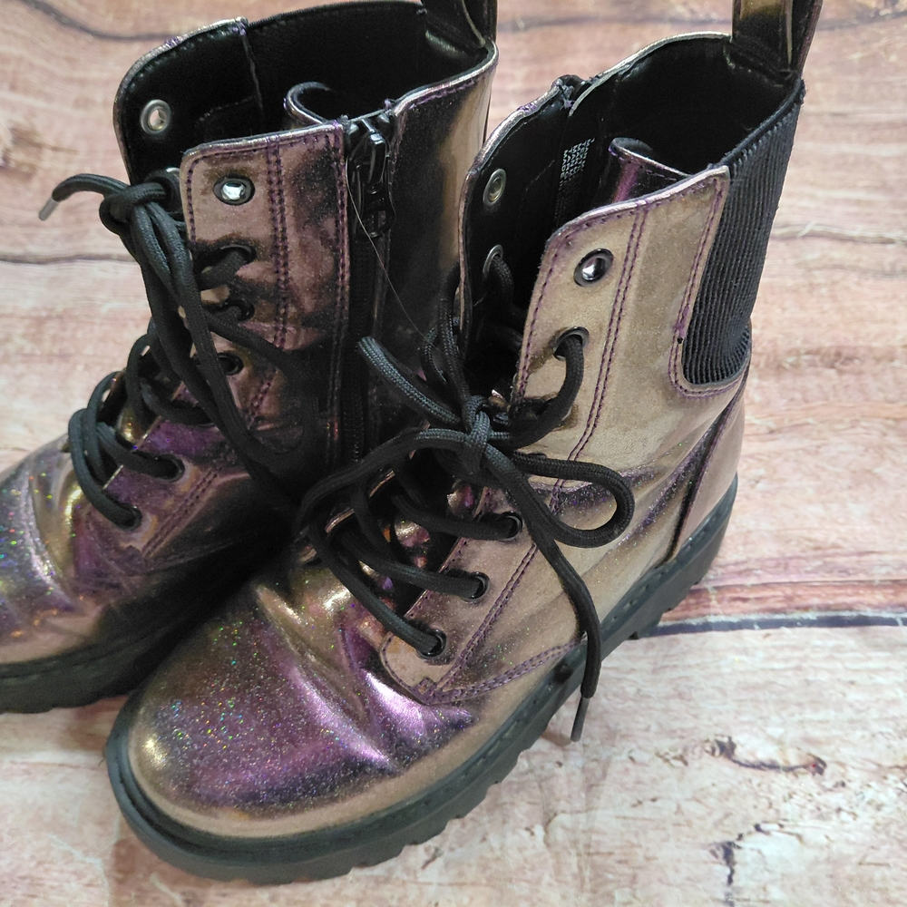 Target Kids Boots in Metallic Purple and Black